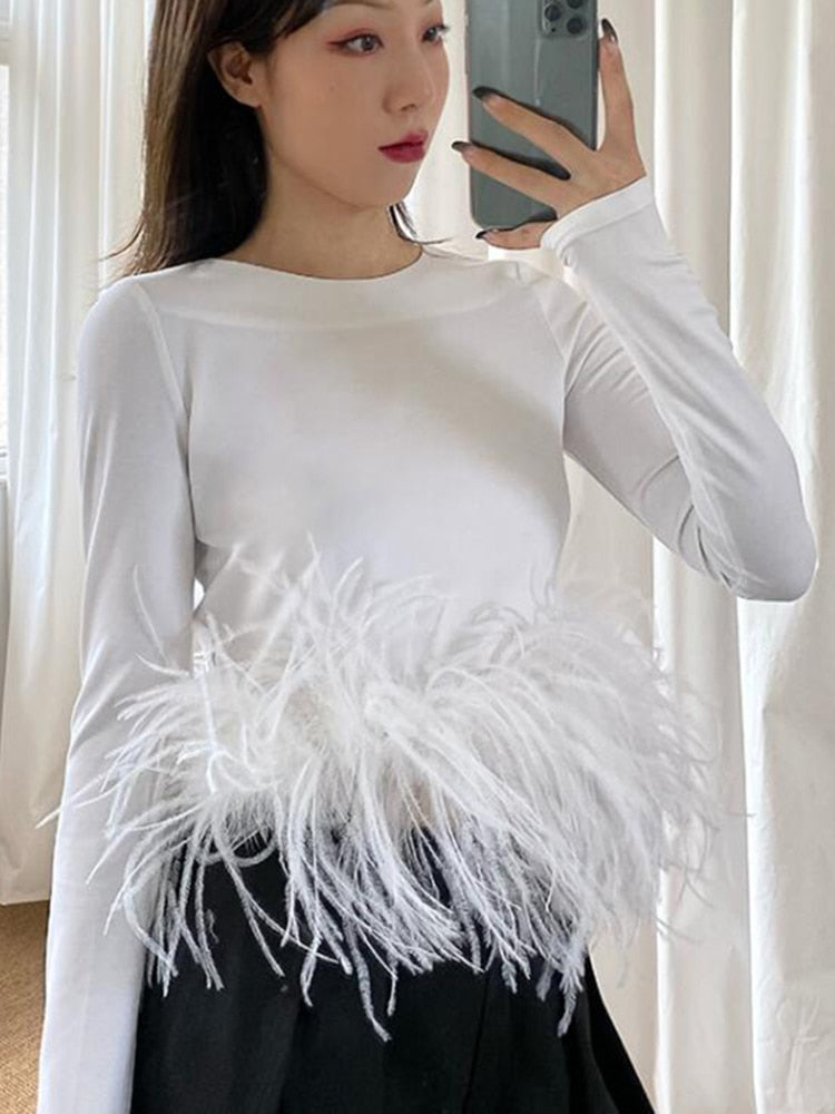 TWOTWINSTYLE Casual Plain T Shirt For Women Round Neck Loose Long Sleeve Patchwork Feathers Pullovers Female 2022 Spring Clothes